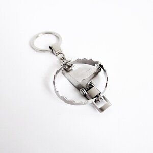 NEW MINI BEAR TRAP Stainless Steel Novelty Keychain